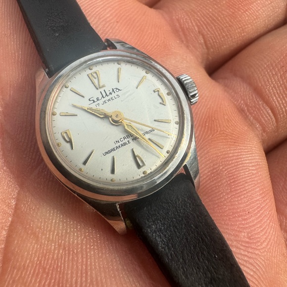 Montre Vintage Sellita 17 Bijoux Incablock - Mécanique Manuelle - Suisse - Occasion Femme